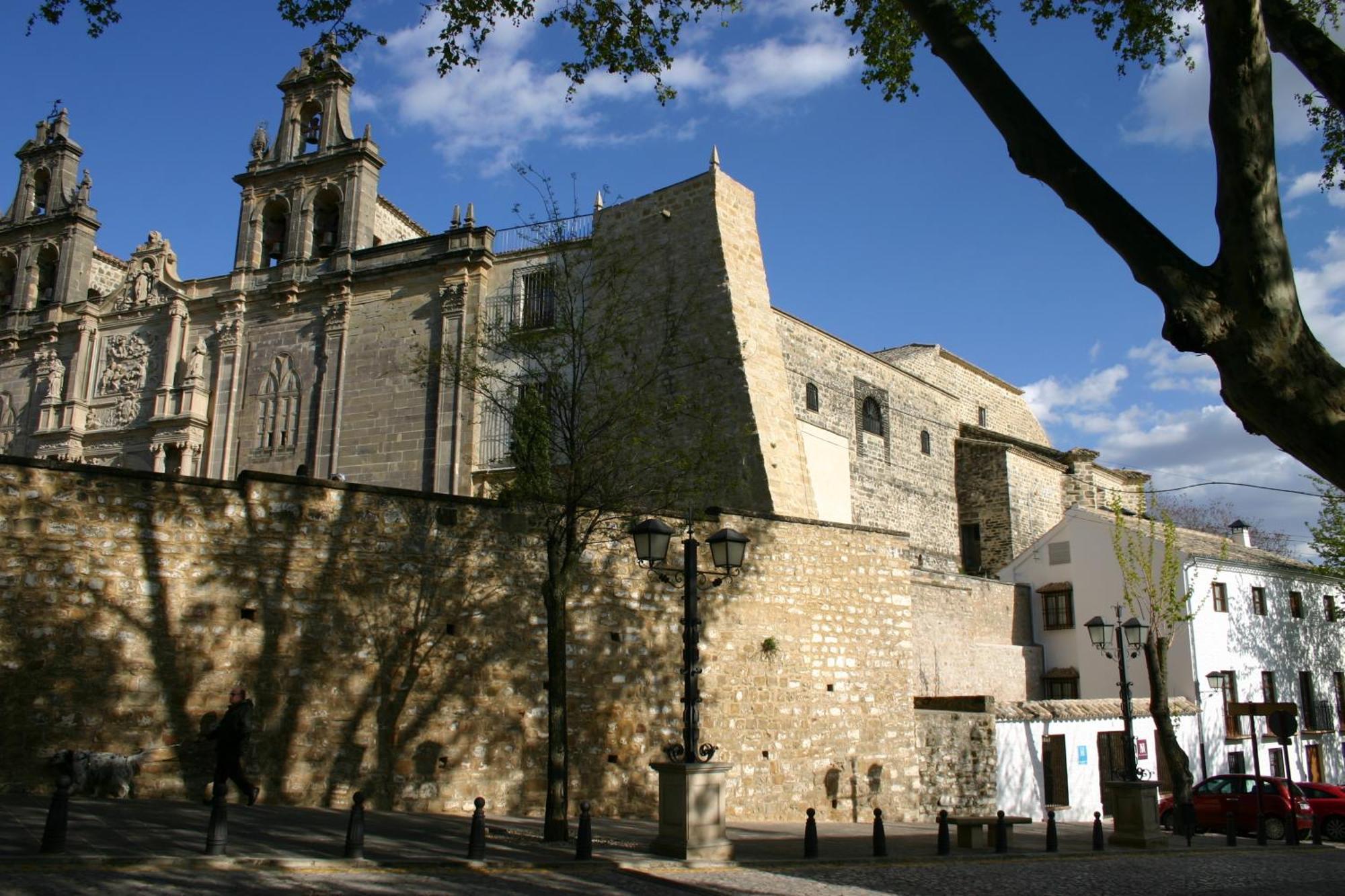 Hostal Santa Maria De Ubeda Esterno foto